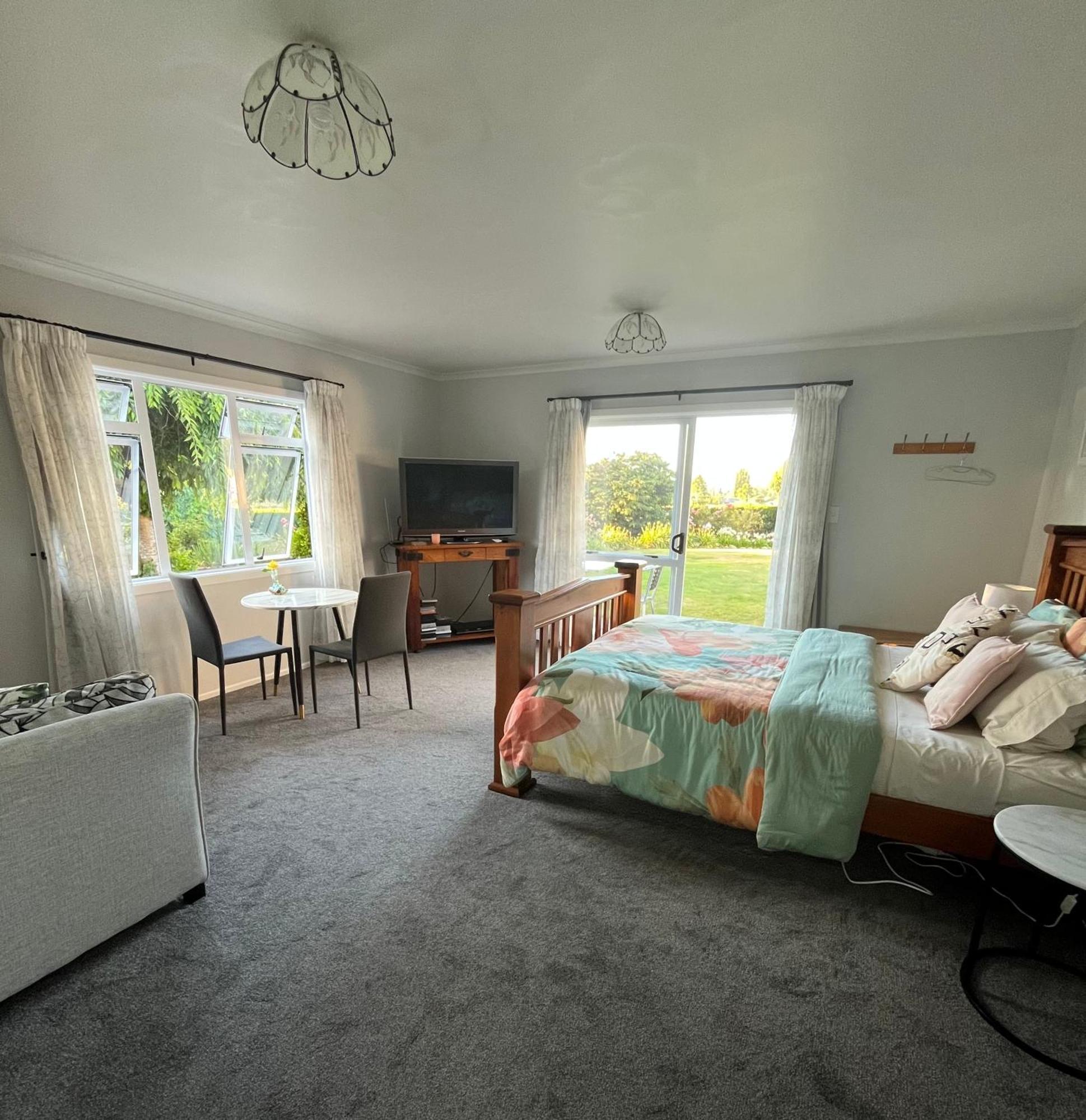 Kaimai Sunset Bed & Breakfast Matamata Exterior photo